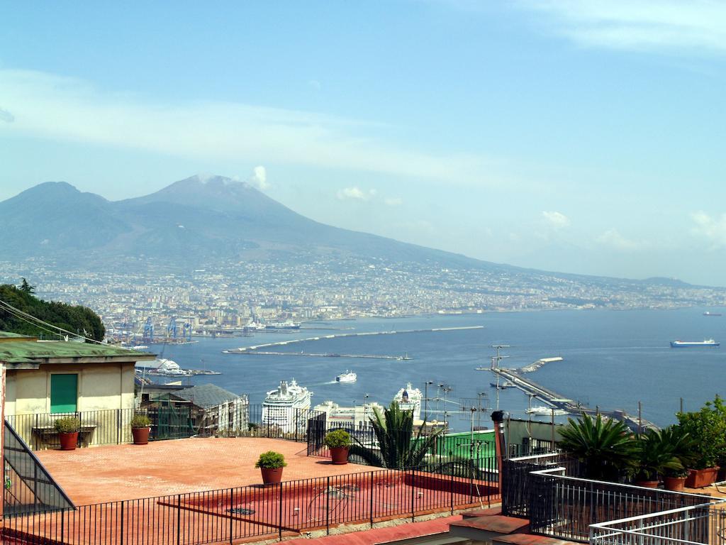 Una terrazza sul golfo Napoli Esterno foto